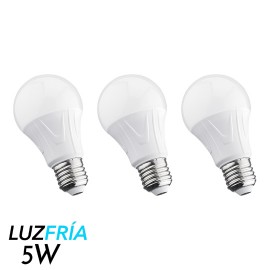 FOCO STEREN TIPO LED DE PLASTICO 7 WATTS LUZ FRIA 3 PZAS